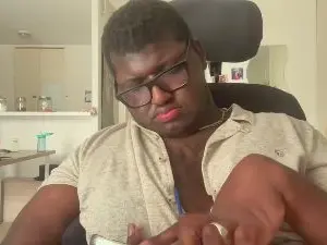 Cam4 Live Porn of abel_handi