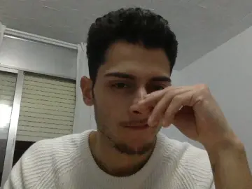 Cam4 Free Live Porn of Arthur_lover