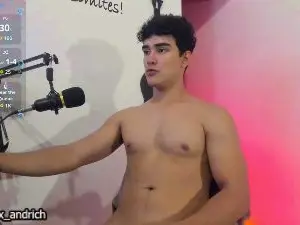 Cam4 Free Live Porn of max__andrich