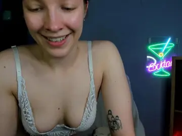 Cam4 Free Live Porn of kenzie_passion