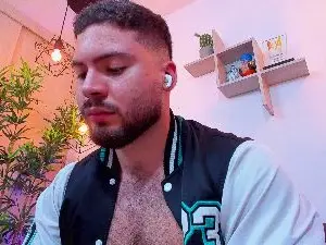 Cam4 Free Live Porn of sebastianvilla_