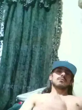 Cam4 Nude Webcam of andres4485