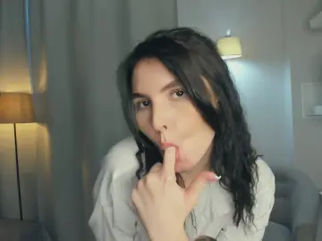 Cam4 Live Porn of SookAdamski