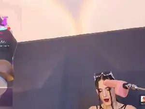 Cam4 Best Webcam of Agatha_Monfortt