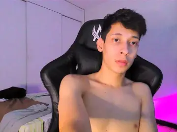 Cam4 Adult Webcams of Danielsex_1