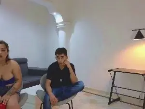 Cam4 Free Live Porn of hot_housex