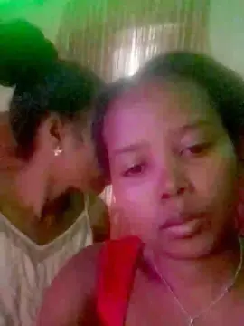 Cam4 Free Live Porn of tanteraka4