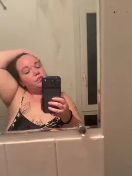 Cam4 Watch Live Sex Cams of LaMysterieuse85