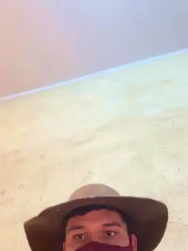 Cam4 Live Sex Cam of carlosc38