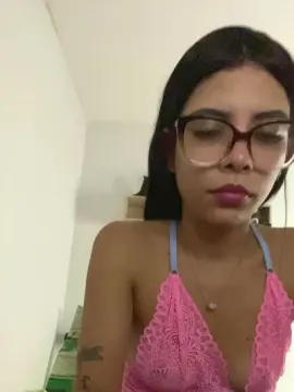 Cam4 Live Porn of Geysinha20