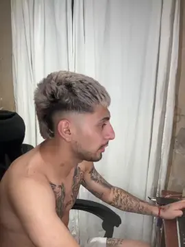 Cam4 Free Live Porn of demoniioojoaqu3