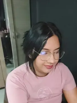 Cam4 Live Sex Cam of Ambermoon1