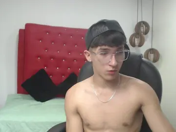 Cam4 Free Live Porn of jeremy_job