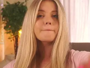 Cam4 Sex Chat of NevaTakemura