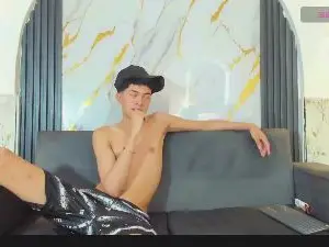 Cam4 Sex Cam of ALEX_KEITH26
