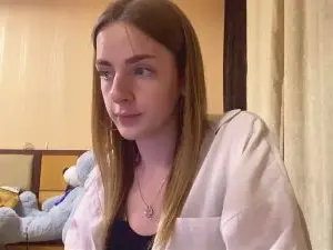 Cam4 Watch Live Sex Cams of RobertoMaaske