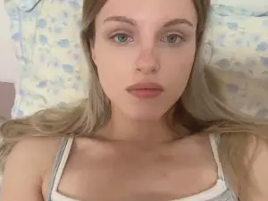 Cam4 Live Porn of SuWangerin