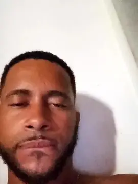 Cam4 Sex Chat of Anjollindo