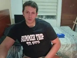 Cam4 Best Webcam of Serguioguecha33