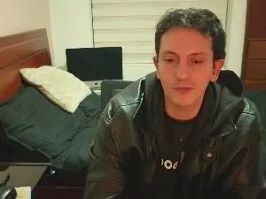 Cam4 Adult Webcam of Serguioguecha33