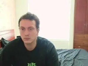 Cam4 Live Sex of Serguioguecha33