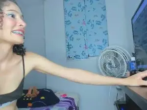 Cam4 Adult Webcam of amateur_horny