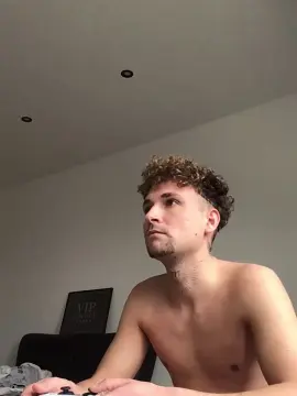 Cam4 Sex Chat of youngplayboymm