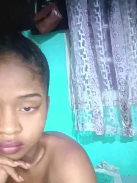 Cam4 Free Live Porn of charlne_fun