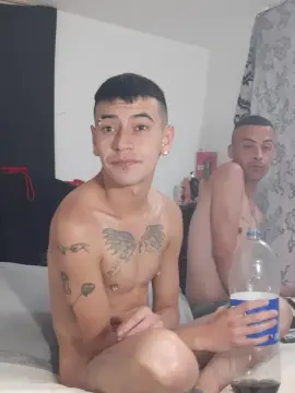 Cam4 Adult Video Chat of will_and_alex_