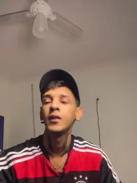 Cam4 Watch Live Sex Cams of lirajk__