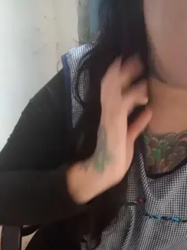 Cam4 Free Live Porn of julianasexy