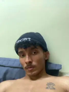 Cam4 Live Sex Cam of MavyFelipe