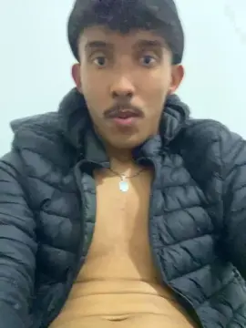Cam4 Sex Cam of MavyFelipe