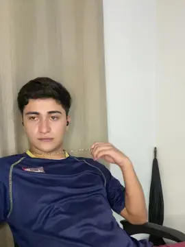 Cam4 Private Sex Chat of Tavinh067