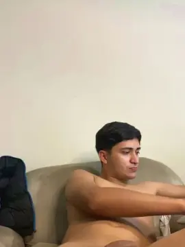 Cam4 Best live sex cam show of Tavinh067