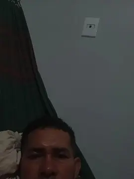 Cam4 Nude Webcam of Juvenil32