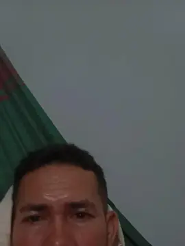 Cam4 Private Sex Chat of Juvenil32