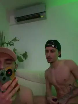 Cam4 Sex Cam of diego0fun