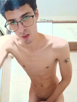 Cam4 Free Live Porn of twinkexxxequiel