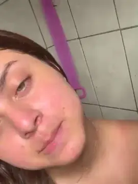 Cam4 Free Porn Cam of a_juhzinha00