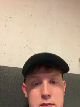 Cam4 Free Live Porn of tom_53
