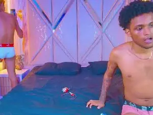 Cam4 Live Sex of Exotic_boysxx