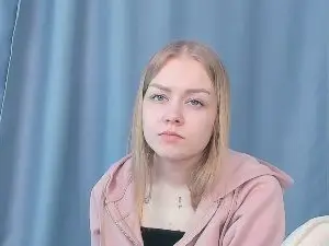 Cam4 Private Sex Chat of SigneTarone