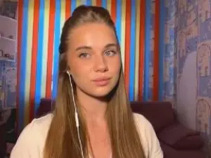 Cam4 Free Porn Cam of RonaQuaye