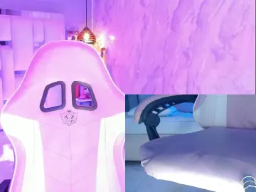 Cam4 Live Sex of AmyEvan