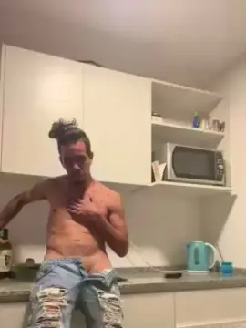 Cam4 Live Porn of Eric27cm