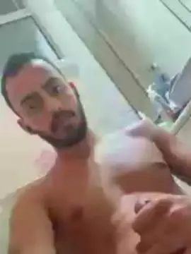 Cam4 Watch Live Sex Cams of Guilhermexx