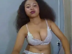 Cam4 Live Porn of Julianfi34