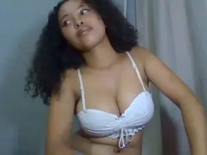 Cam4 Adult Webcam of Julianfi34