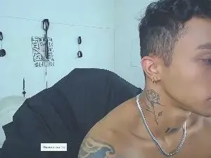 Cam4 Live Porn of Leonard_Price